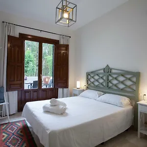 https://apartamento-de-lujo-en-antiguo-convento-granada.es-andalucia.com