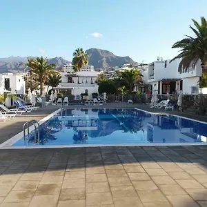 https://apartamentos-bungamerica.in-canary-islands.com